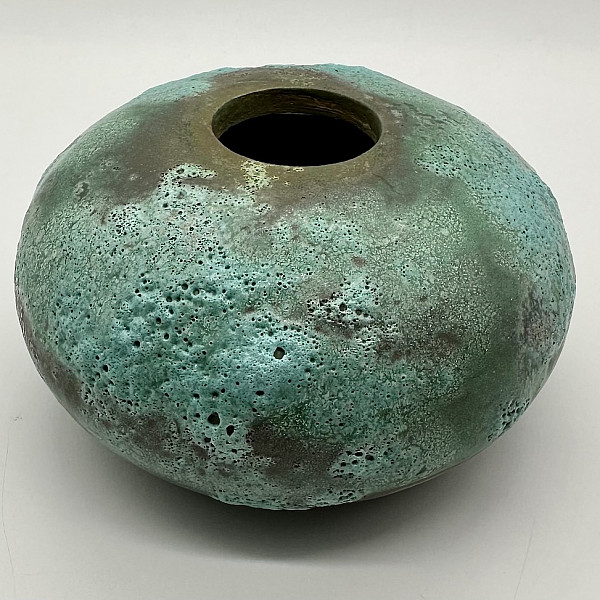 Stoneware Urchin Pot (SL36)